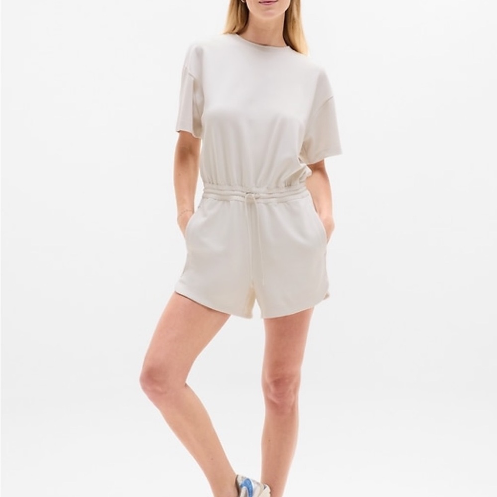 NWT Athleta Seasoft Romper